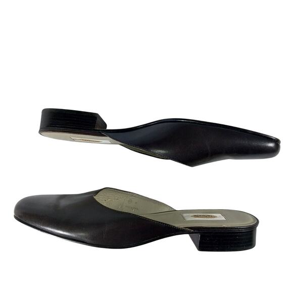 TALBOTS; BLACK GENUINE LEATHER SLIP-ON BRAZILIAN MADE FLATS, MULES! SZ 8B - Picture 7 of 11